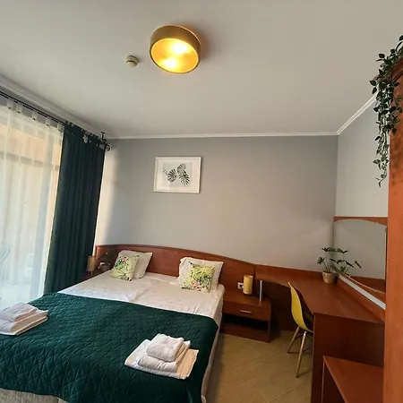 Palazzo Sp Apartments-sunny * ساني بيتش