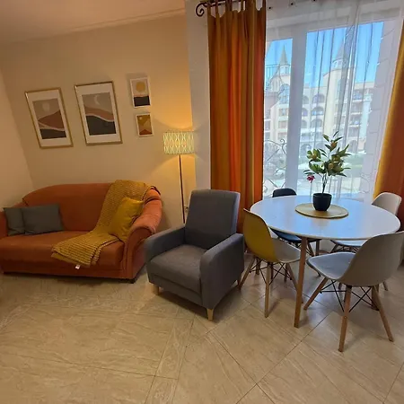 Palazzo Sp Apartments-sunny شقة ساني بيتش